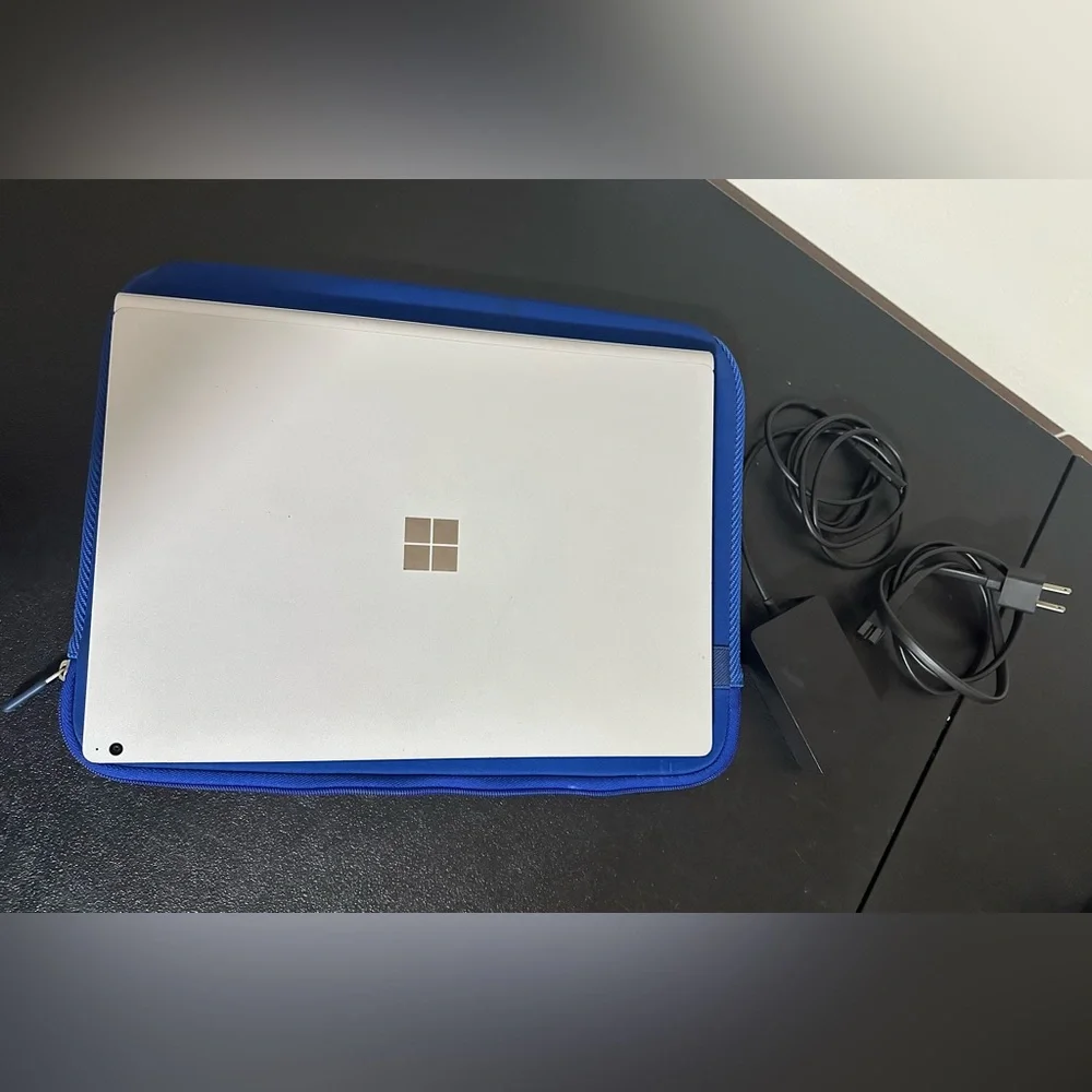 Microsoft - Surface Book 2 - 15